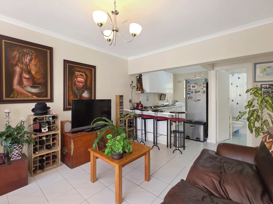 2 Bedroom Property for Sale in Green Point Western Cape